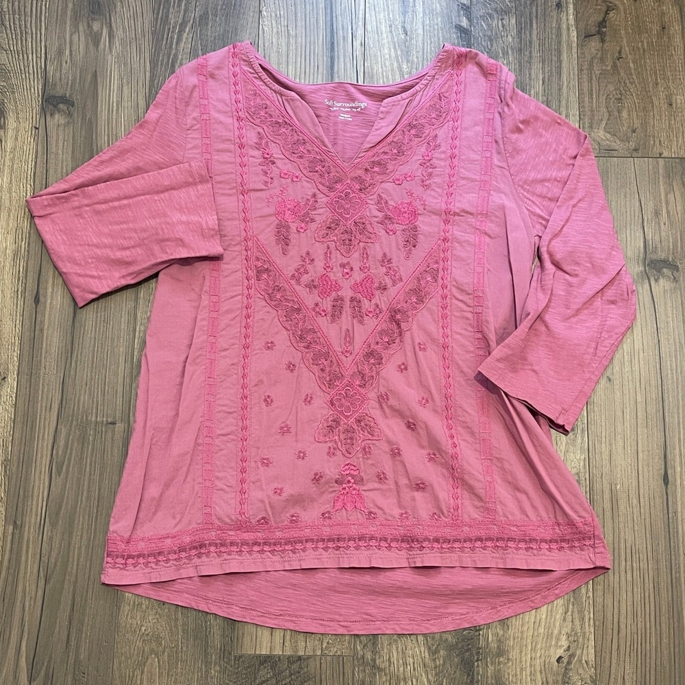 Soft Surroundings Pink Embroidered Cotton Slub V-Neck 3/4 Sleeve Top Medium